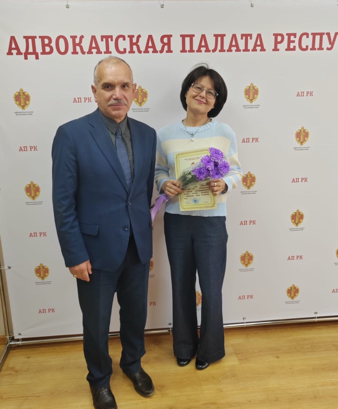 uaRlUOsku6M.jpg
